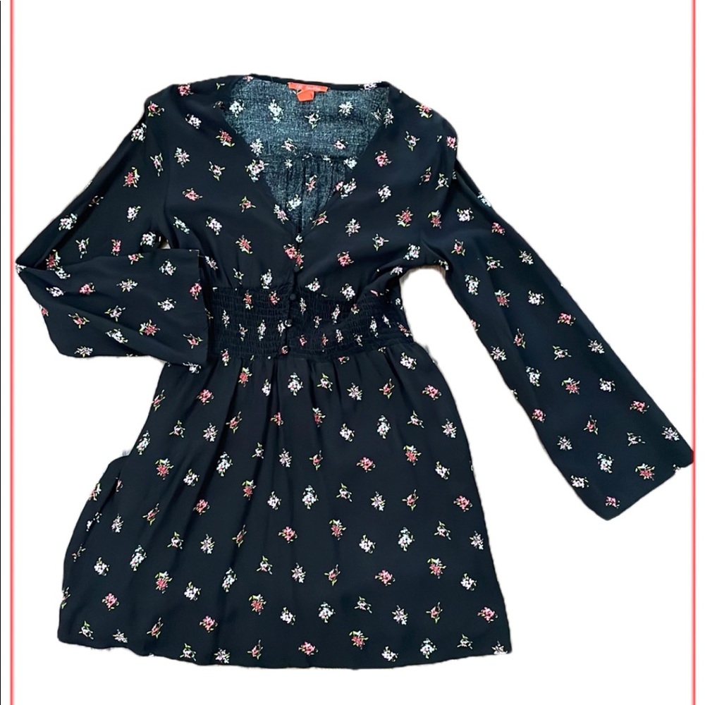 Chelsea & Violet Black Floral Dress